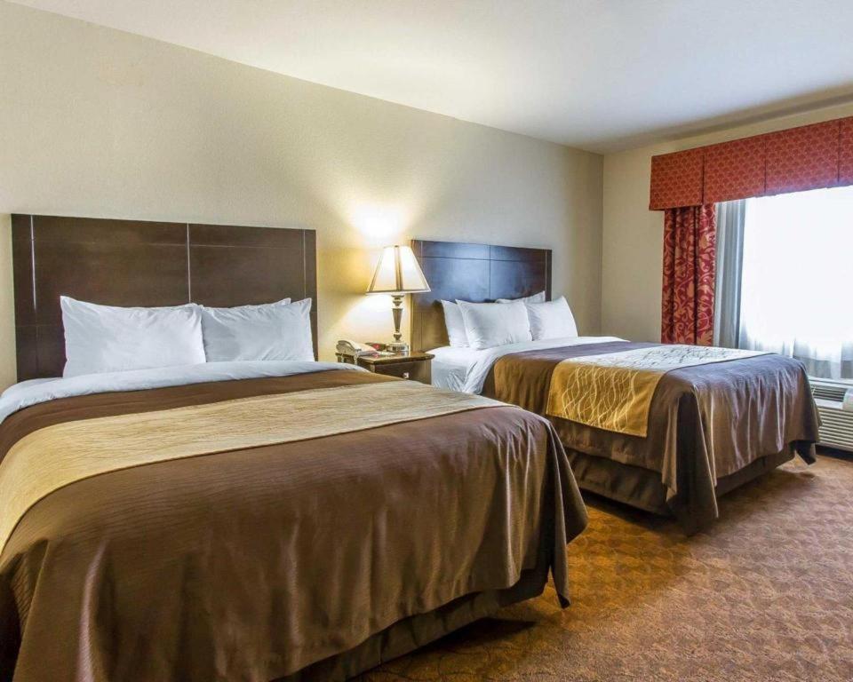 Comfort Inn & Suites Atoka Екстер'єр фото
