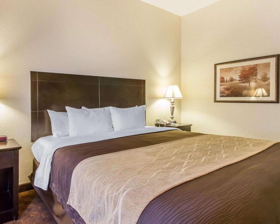 Comfort Inn & Suites Atoka Екстер'єр фото