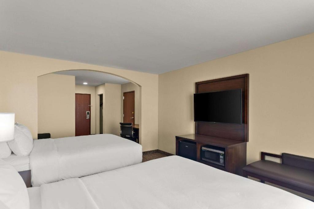 Comfort Inn & Suites Atoka Екстер'єр фото