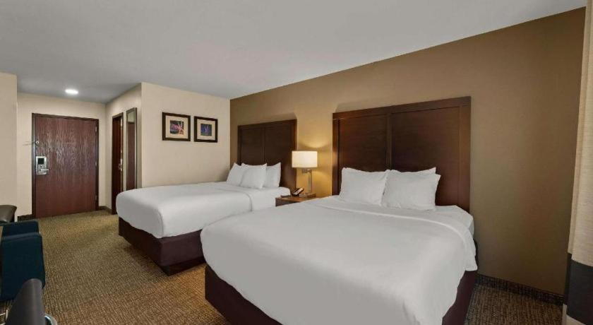 Comfort Inn & Suites Atoka Екстер'єр фото