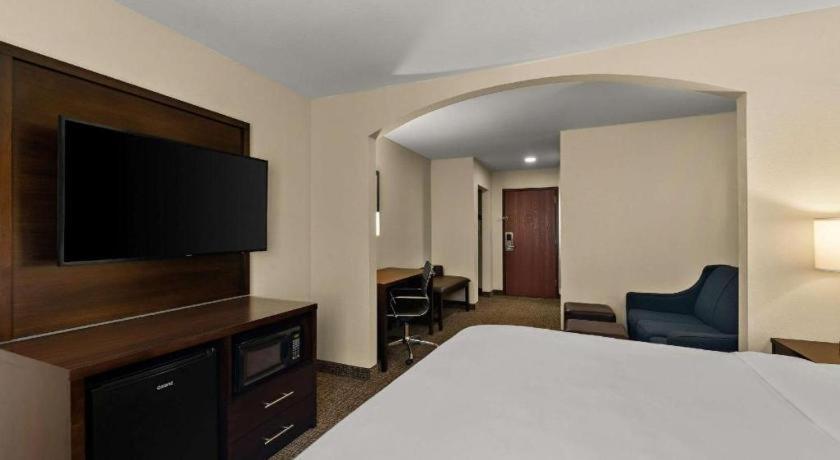 Comfort Inn & Suites Atoka Екстер'єр фото