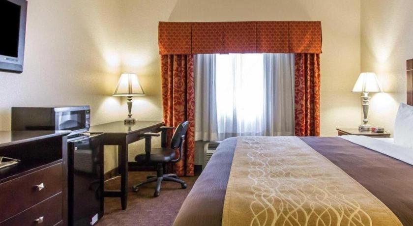 Comfort Inn & Suites Atoka Екстер'єр фото