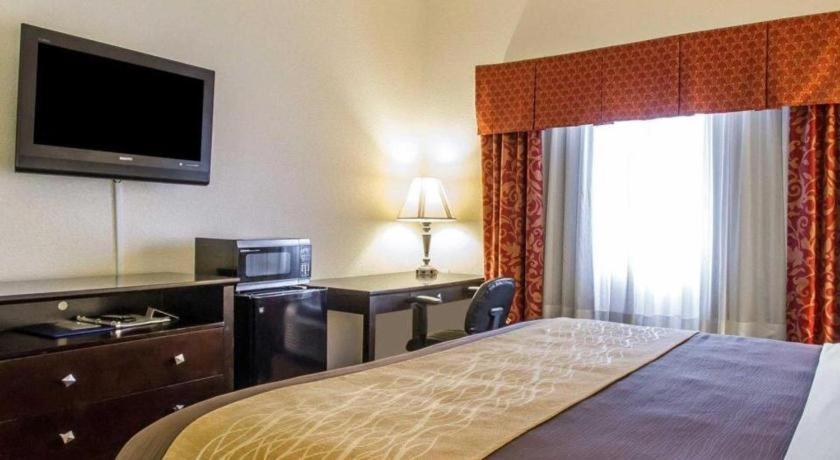 Comfort Inn & Suites Atoka Екстер'єр фото