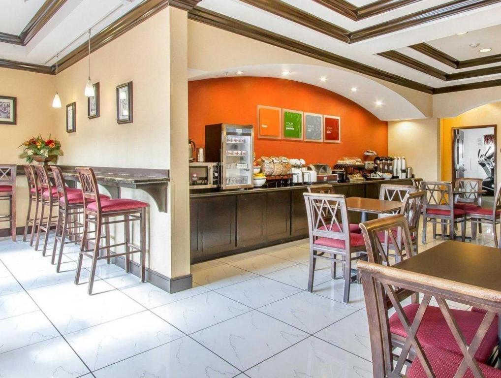 Comfort Inn & Suites Atoka Екстер'єр фото
